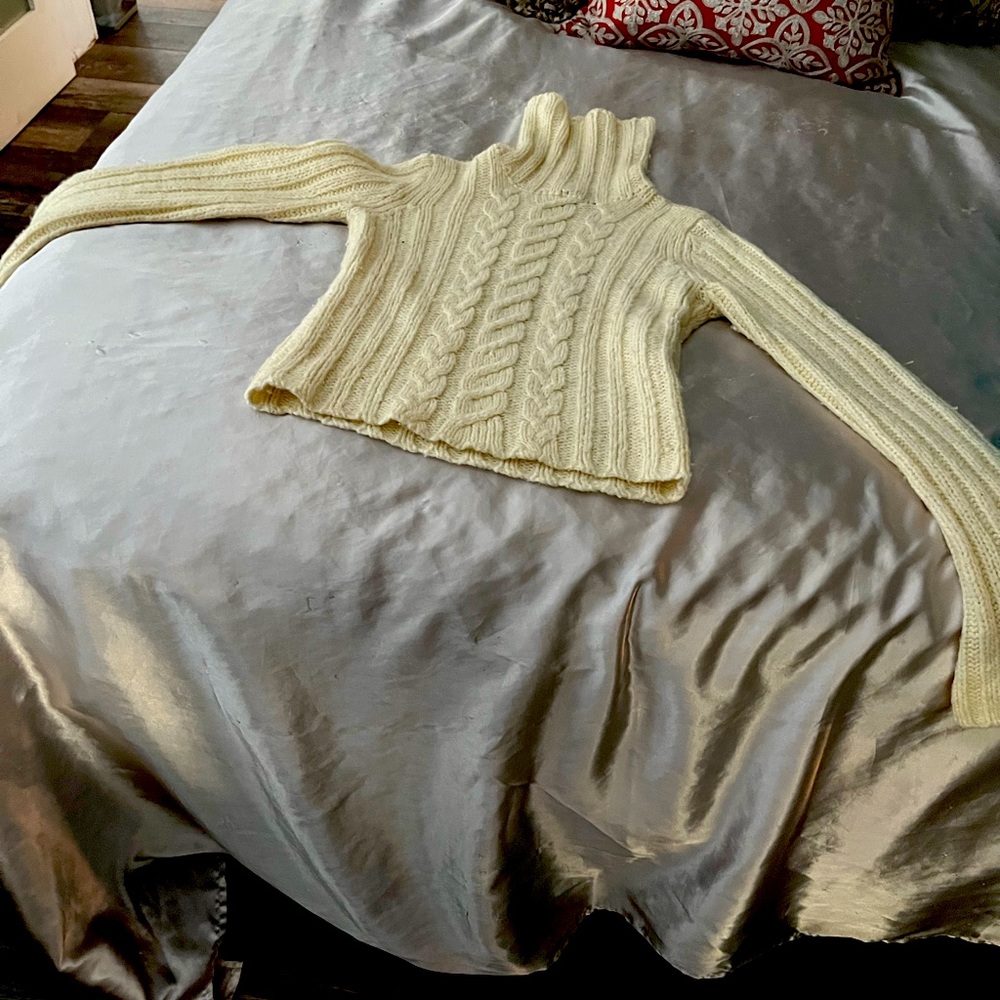 Abercrombie Cable knit turtleneck…